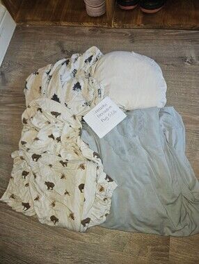 Used Kyte Crib Sheet Bundle